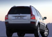 Volvo XC90 V8